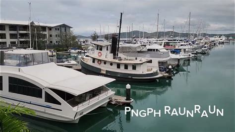 Royal Papua Yacht Club .